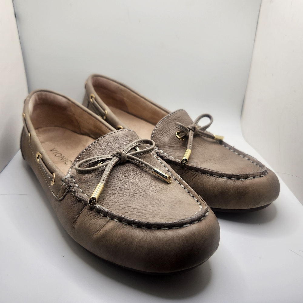 Vionic‎ Size 7.5 Womens Virginia Leather Driving Shoes Loafers Moccasins Taupe